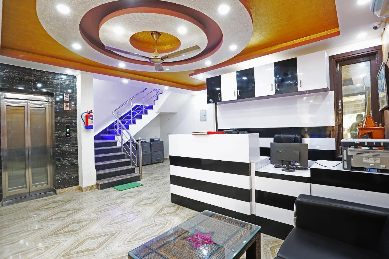 מלון דלהי Oyo Flagship 42619 Diamond Key מראה חיצוני תמונה